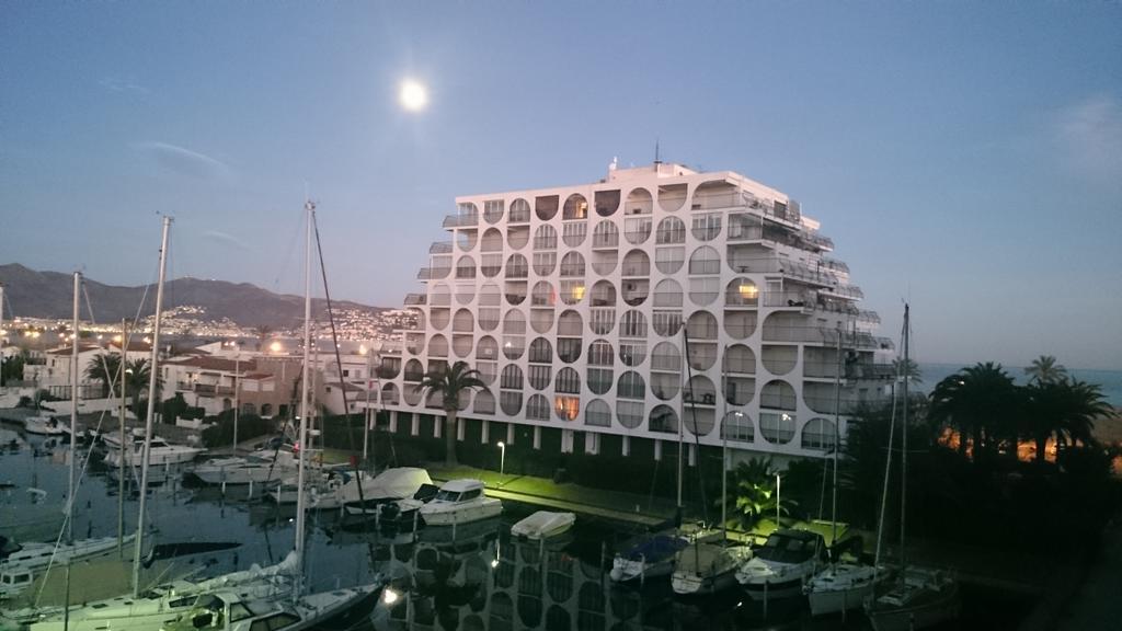 Apartamento Bahia III Empuriabrava Esterno foto